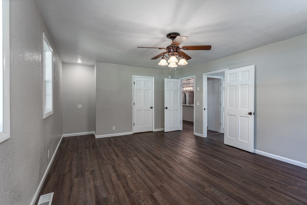 294 Sunnyside Lane Property Photo 7