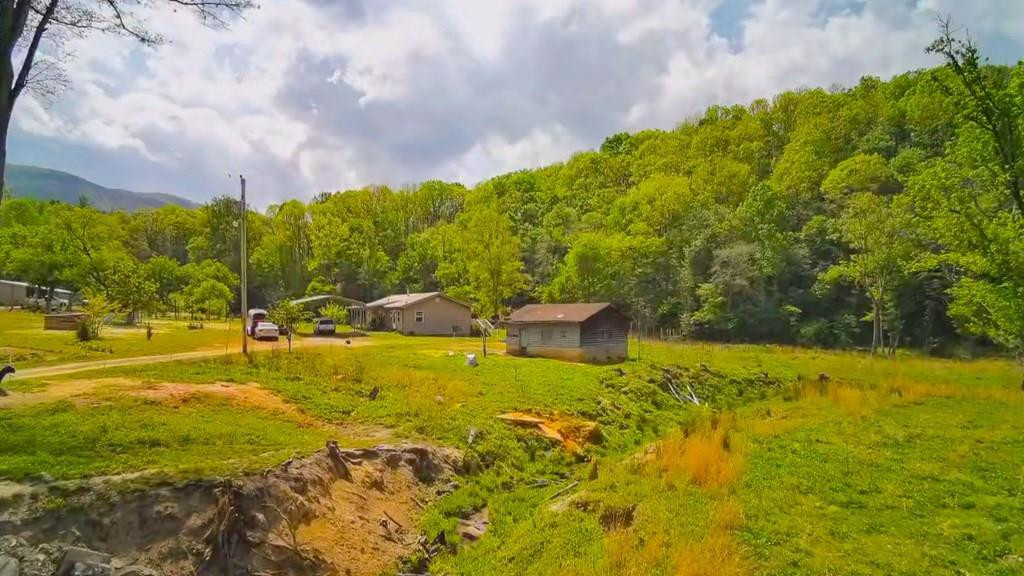 3325 Pack Mountain Road Property Photo 6