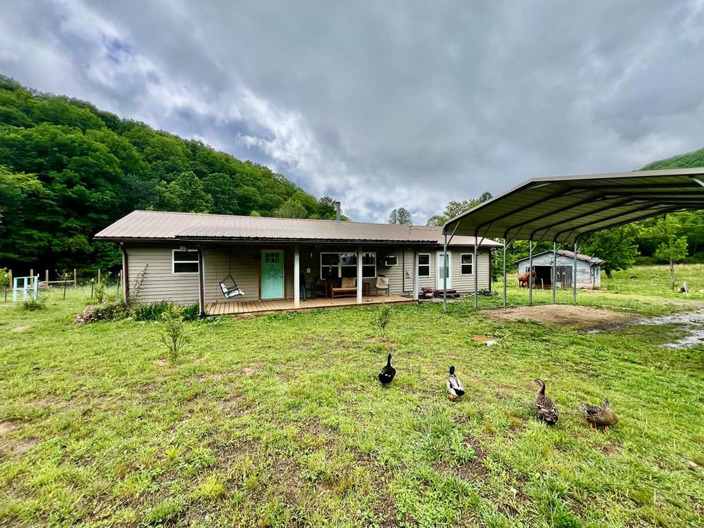 3325 Pack Mountain Road Property Photo 10