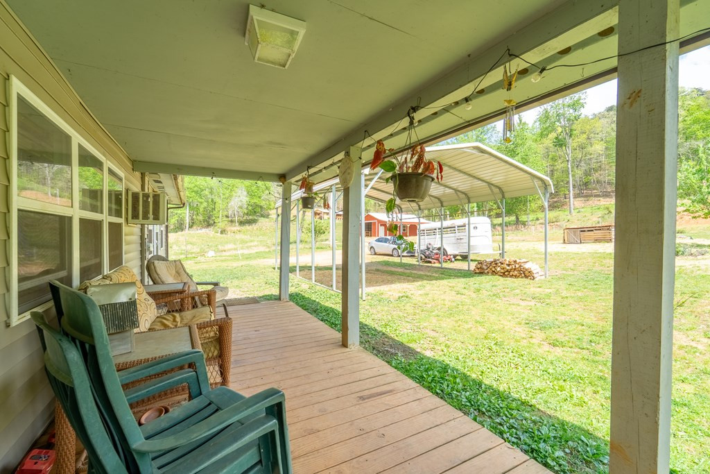 3325 Pack Mountain Road Property Photo 14