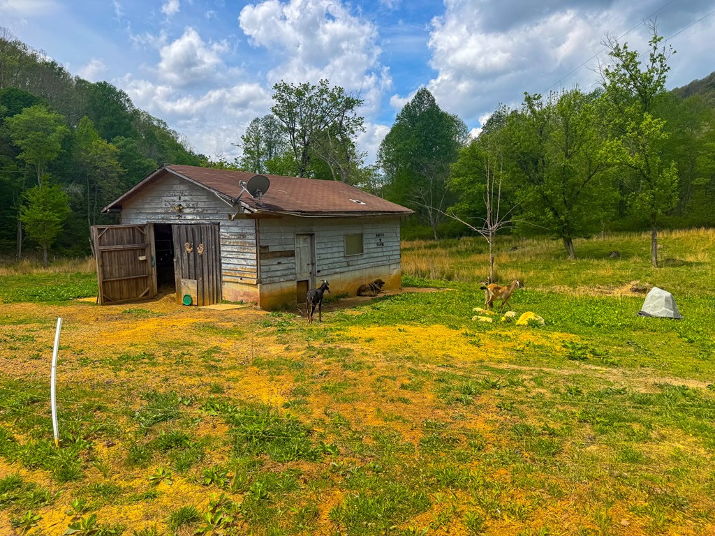 3325 Pack Mountain Road Property Photo 38