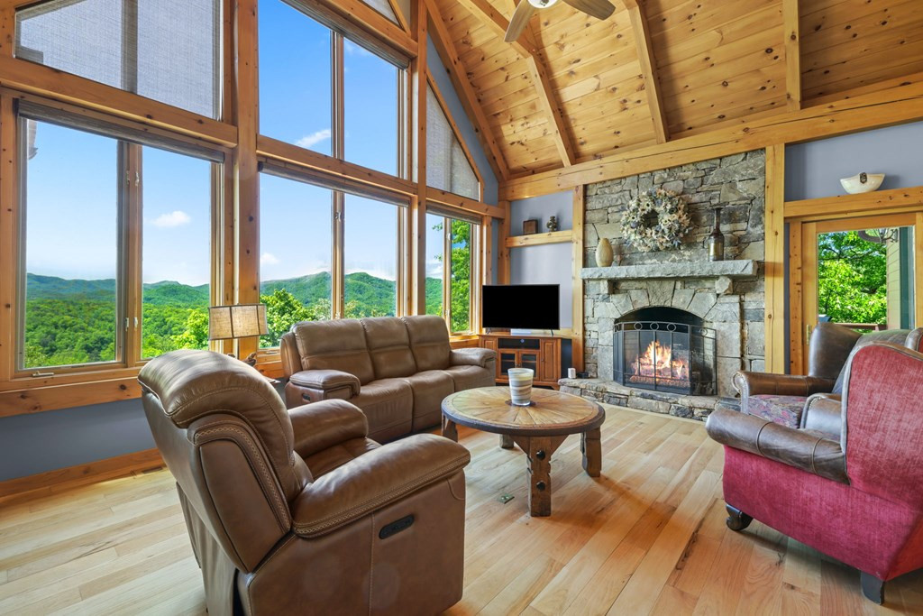 167 Wild Orchid Trail Property Photo 16
