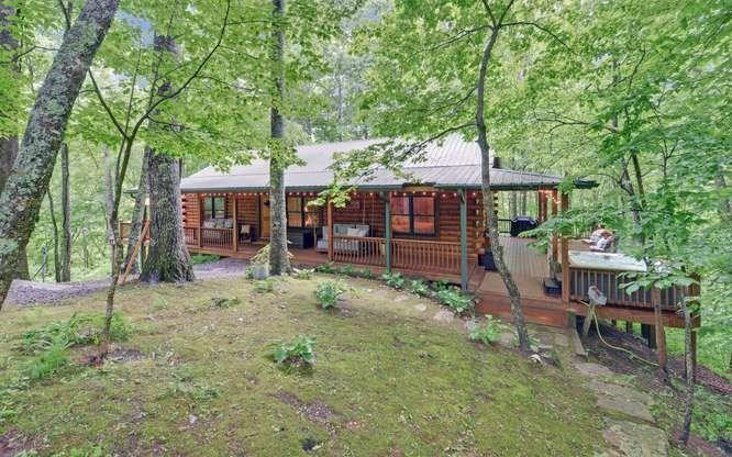305 Junaluska Road 3 Lots Property Photo 3