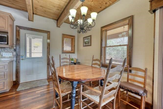 230 Smokin Ridge Property Photo 16