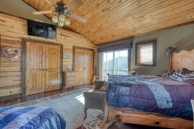 230 Smokin Ridge Property Photo 32