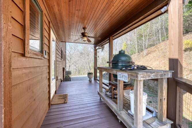 230 Smokin Ridge Property Photo 37