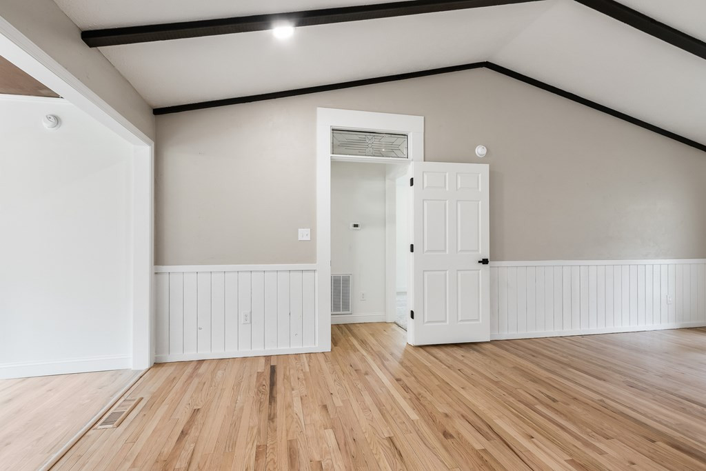 284 Smokeford Road Property Photo 35