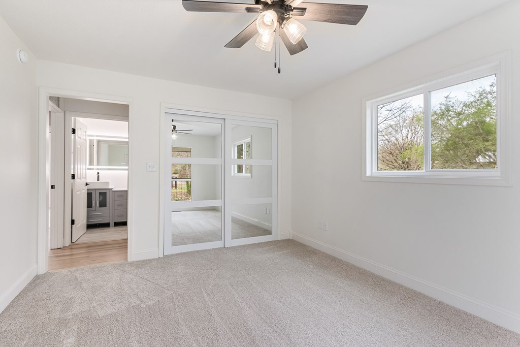 284 Smokeford Road Property Photo 42