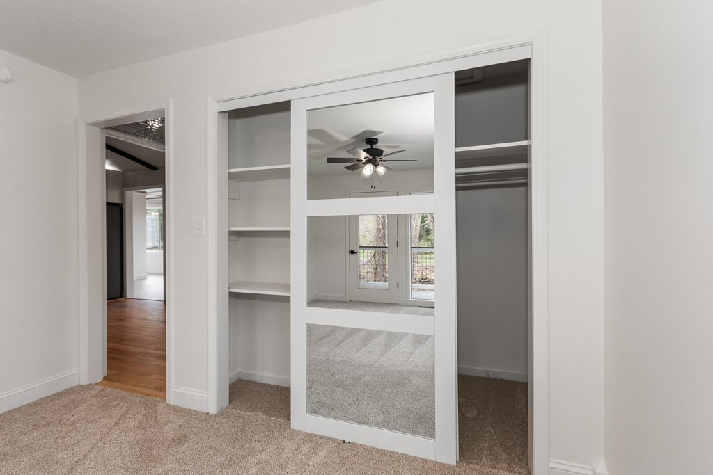 284 Smokeford Road Property Photo 44