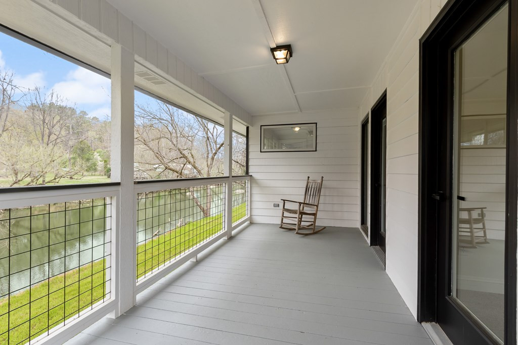 284 Smokeford Road Property Photo 48
