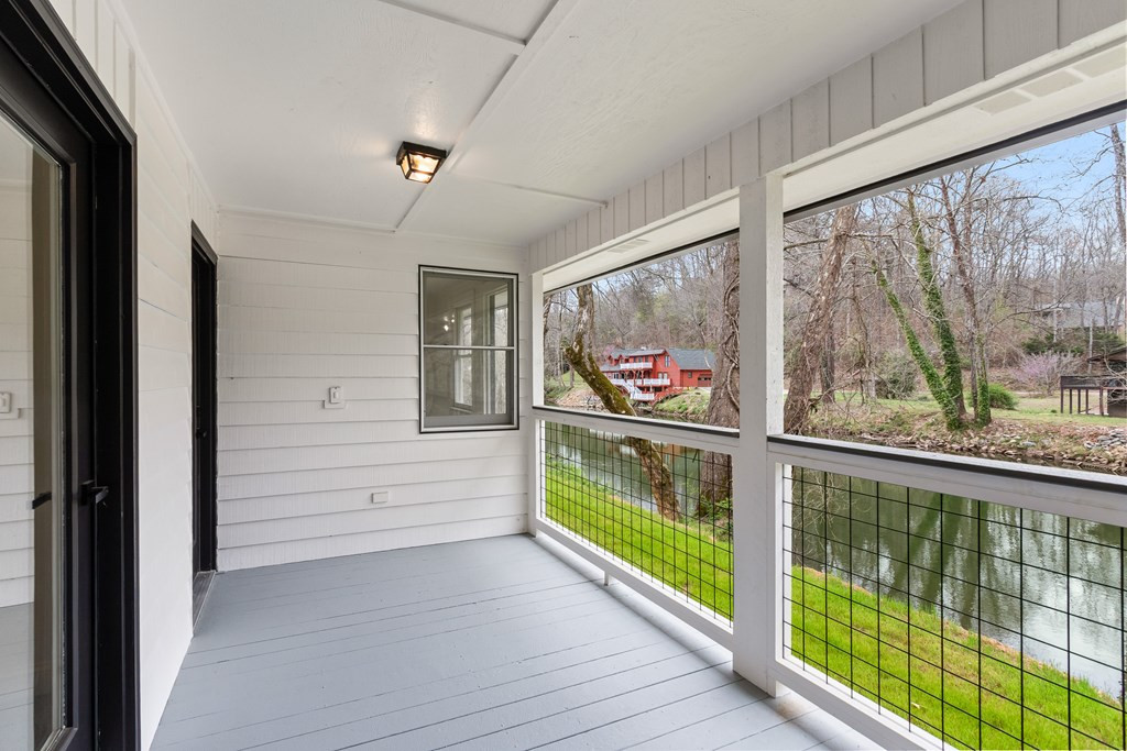 284 Smokeford Road Property Photo 73