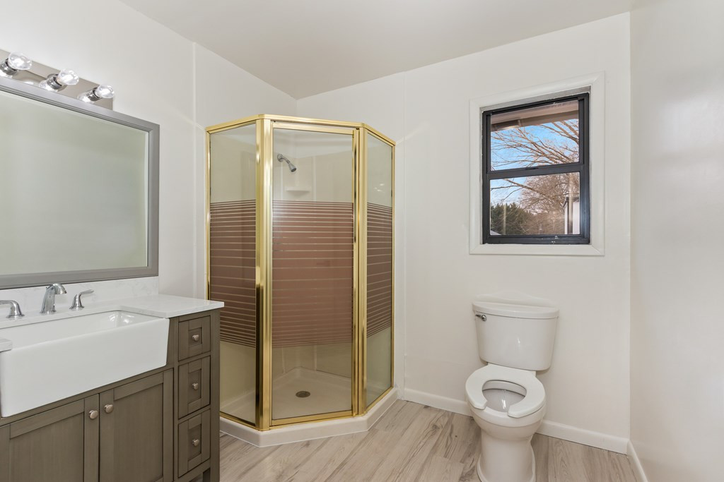 284 Smokeford Road Property Photo 80