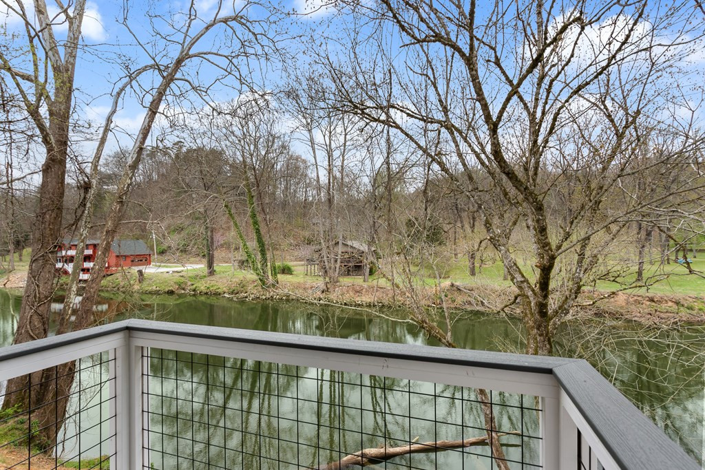 284 Smokeford Road Property Photo 90