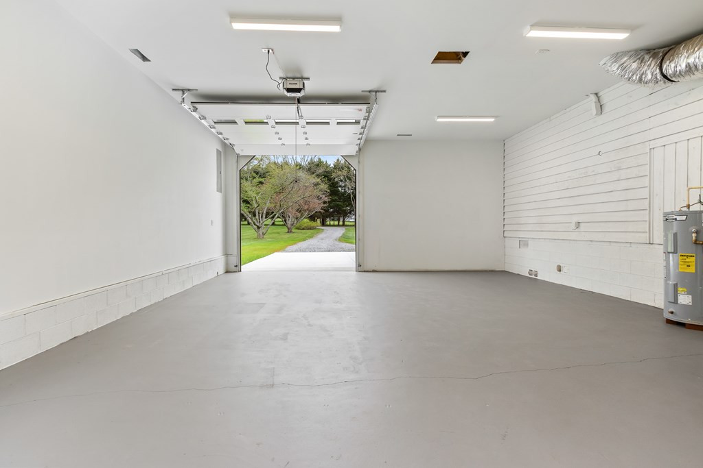 284 Smokeford Road Property Photo 101