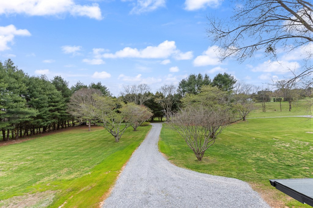 284 Smokeford Road Property Photo 105