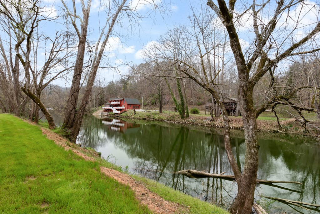 284 Smokeford Road Property Photo 107