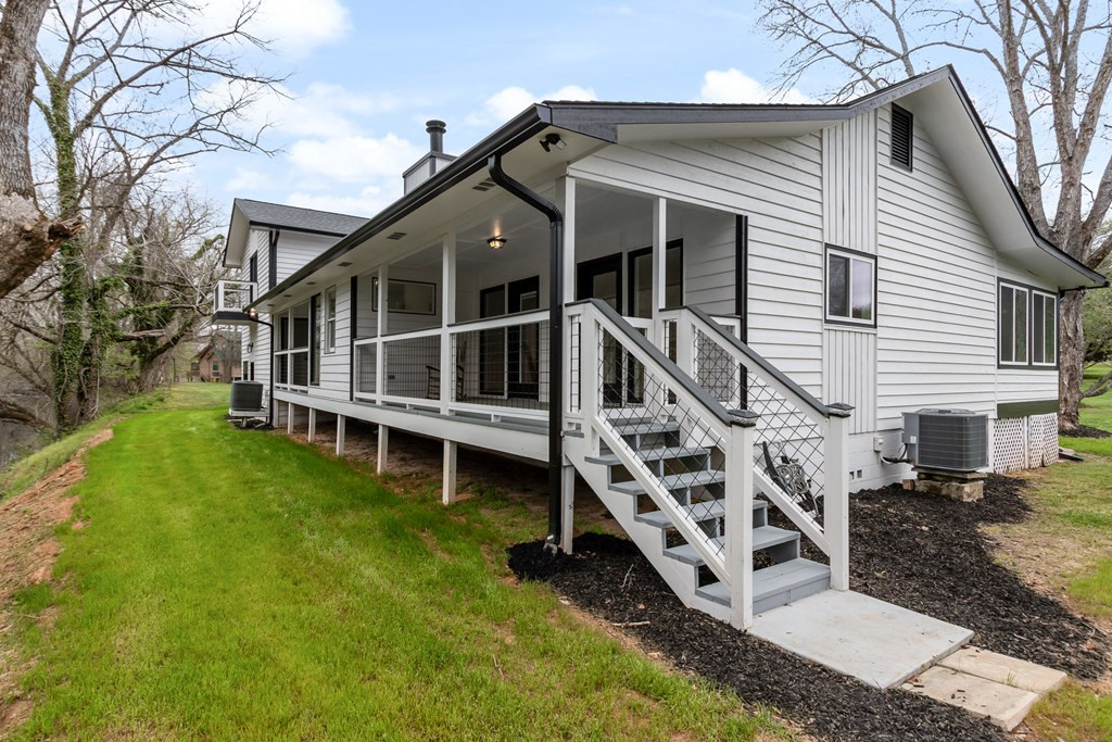 284 Smokeford Road Property Photo 109
