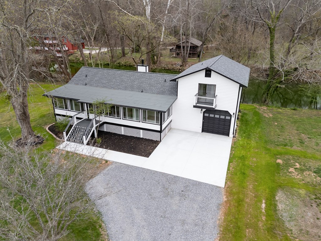 284 Smokeford Road Property Photo 111