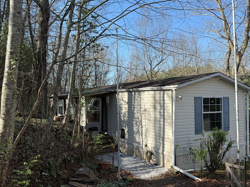 108 Sue Lane Property Photo 2