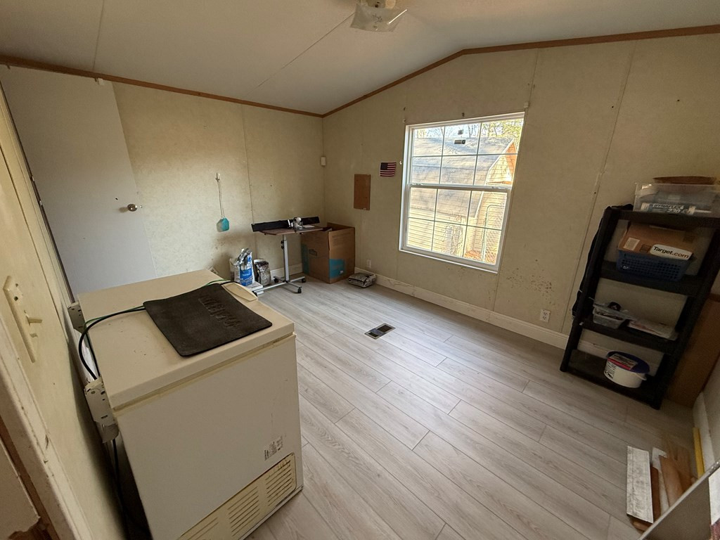 108 Sue Lane Property Photo 14