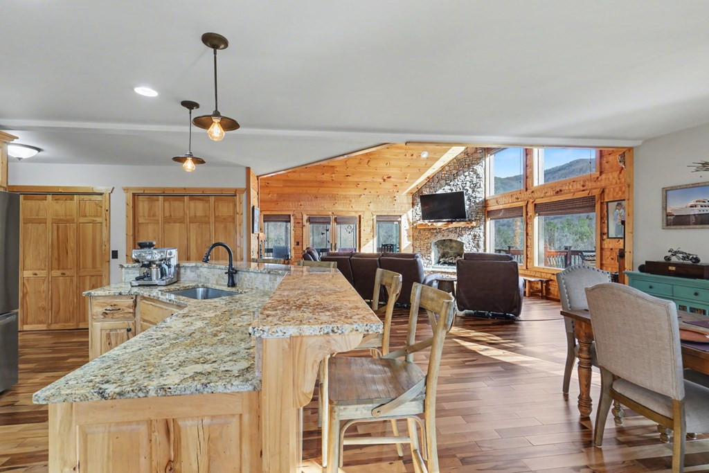 4760 Anderson Road Property Photo 15