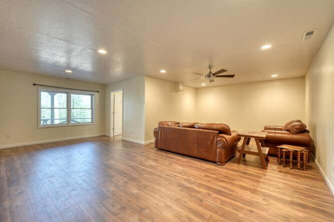 125 Ford Lane Property Photo 43