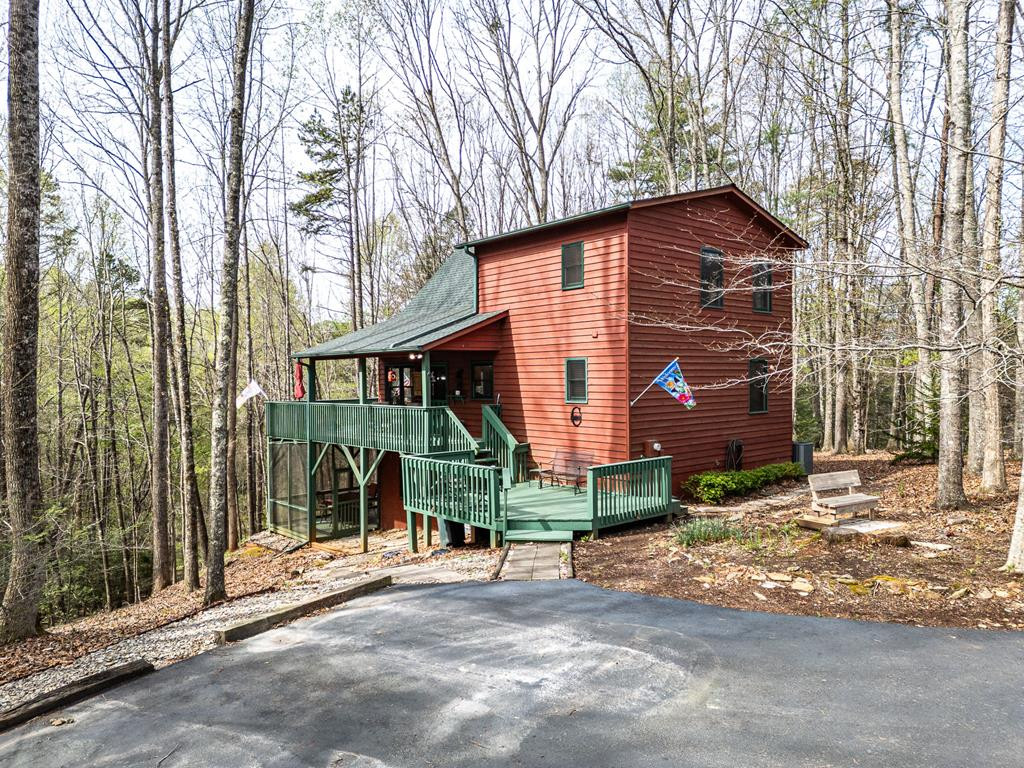 115 New Castle Road Property Photo 1