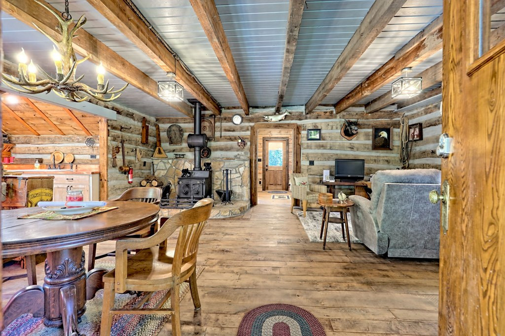 1064 Muskrat Creek Road Property Photo 15