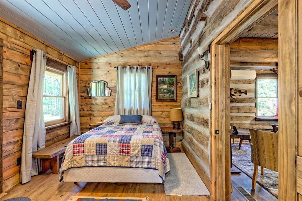 1064 Muskrat Creek Road Property Photo 28