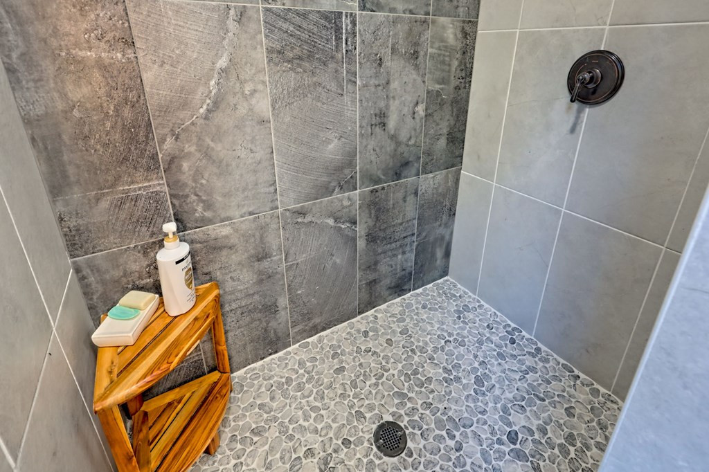 1064 Muskrat Creek Road Property Photo 35