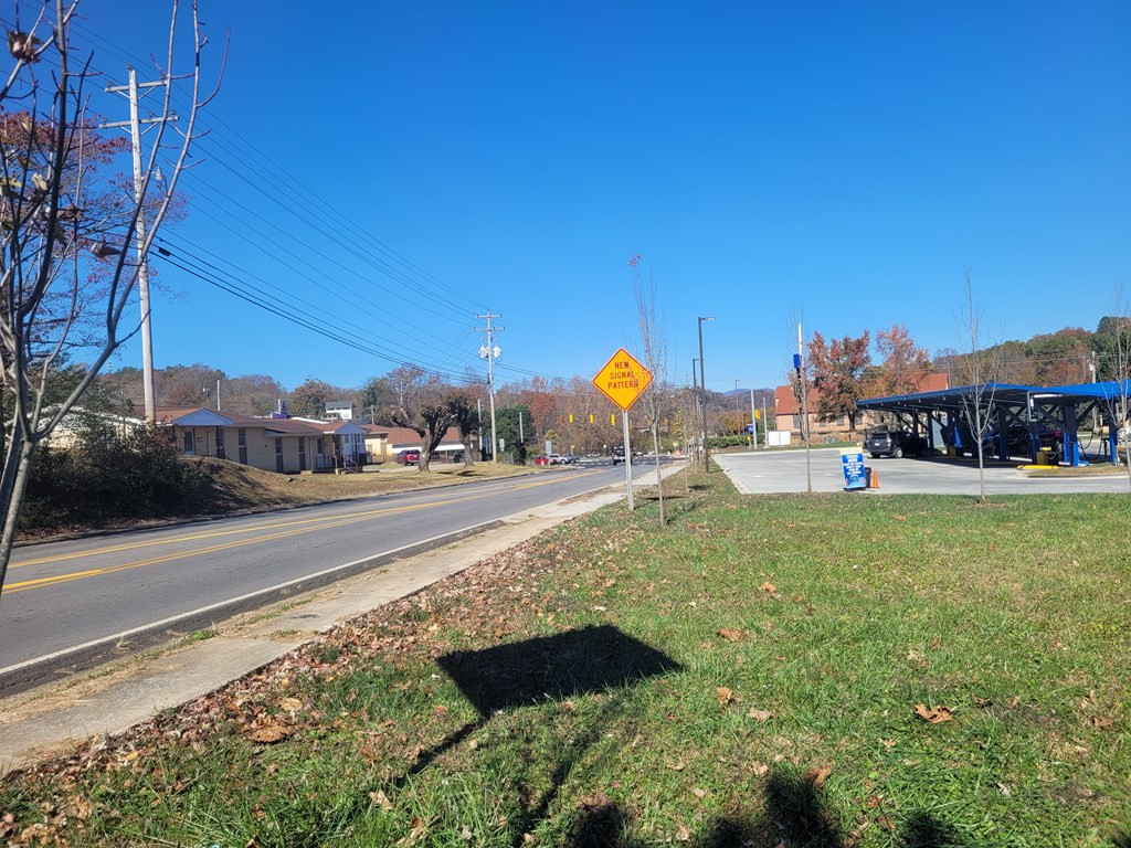 727 Hiwassee Street Property Photo 4