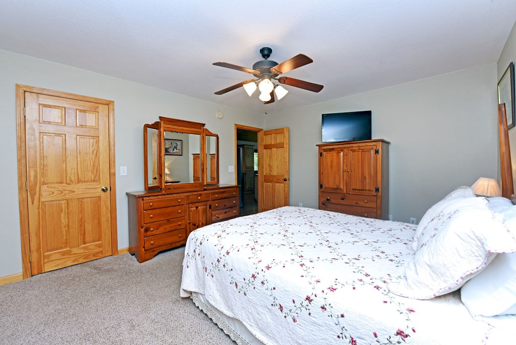 160 Serenity Pointe Drive Property Photo 27