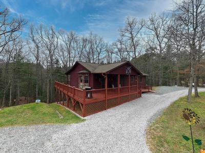 694 Hilltop Road Property Photo 1