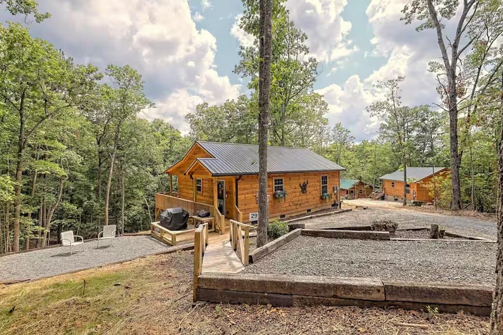 29 Carrolls Ridge Property Photo 1