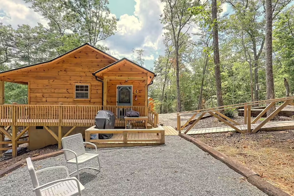 29 Carrolls Ridge Property Photo 2