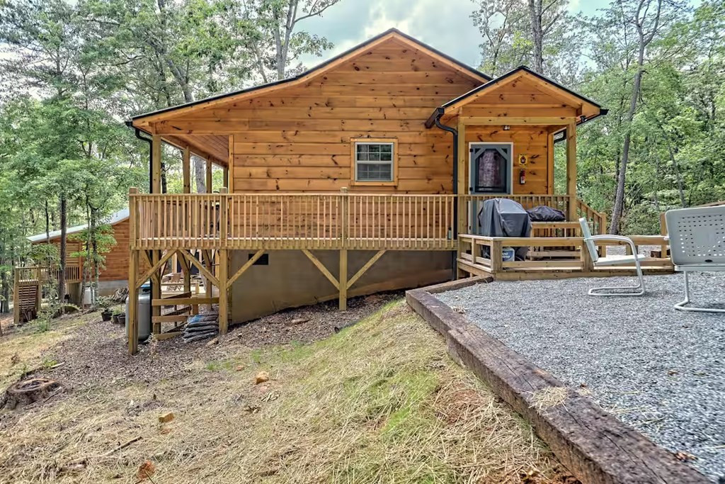 29 Carrolls Ridge Property Photo 3