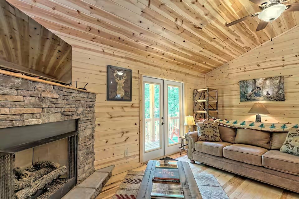 29 Carrolls Ridge Property Photo 9