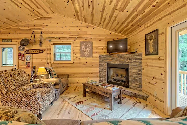29 Carrolls Ridge Property Photo 12