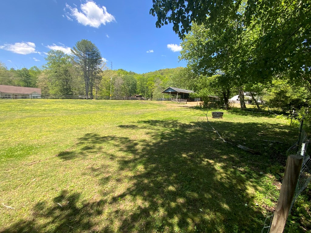 136 Gibson Road Property Photo 12