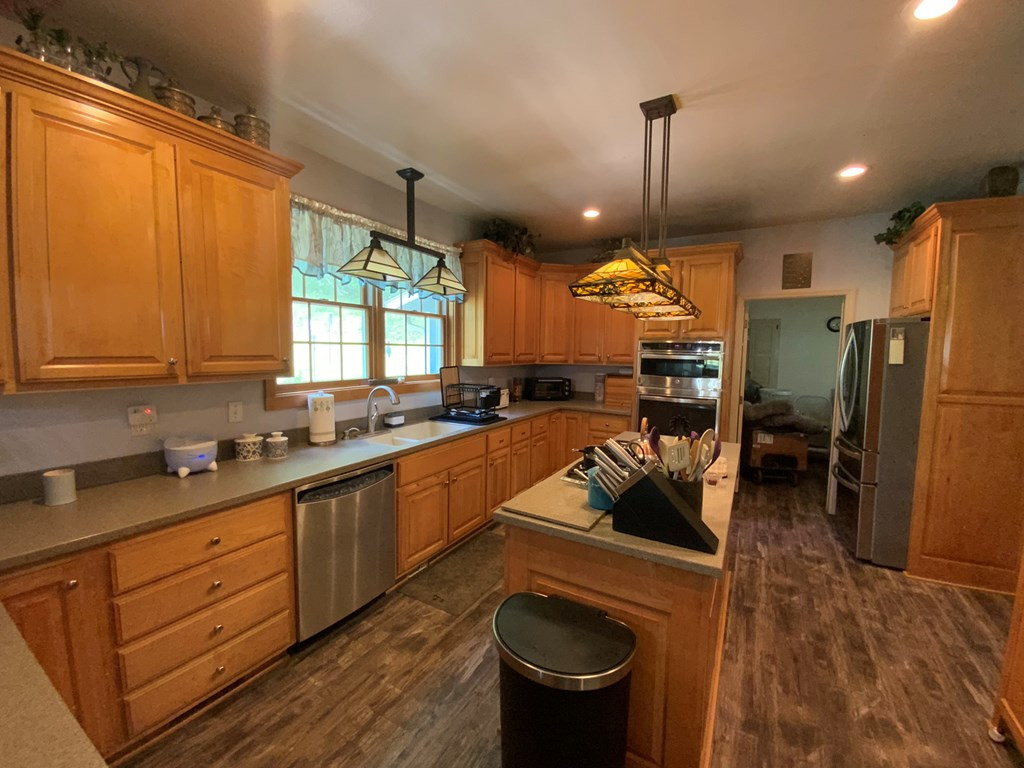 136 Gibson Road Property Photo 32