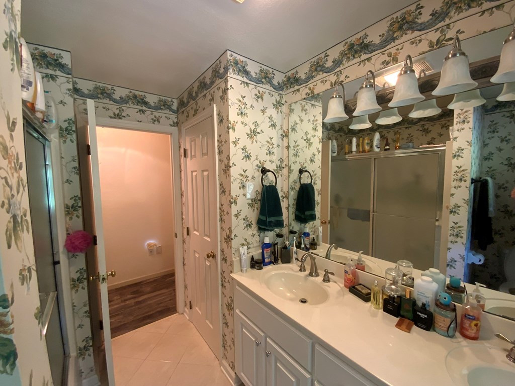136 Gibson Road Property Photo 45