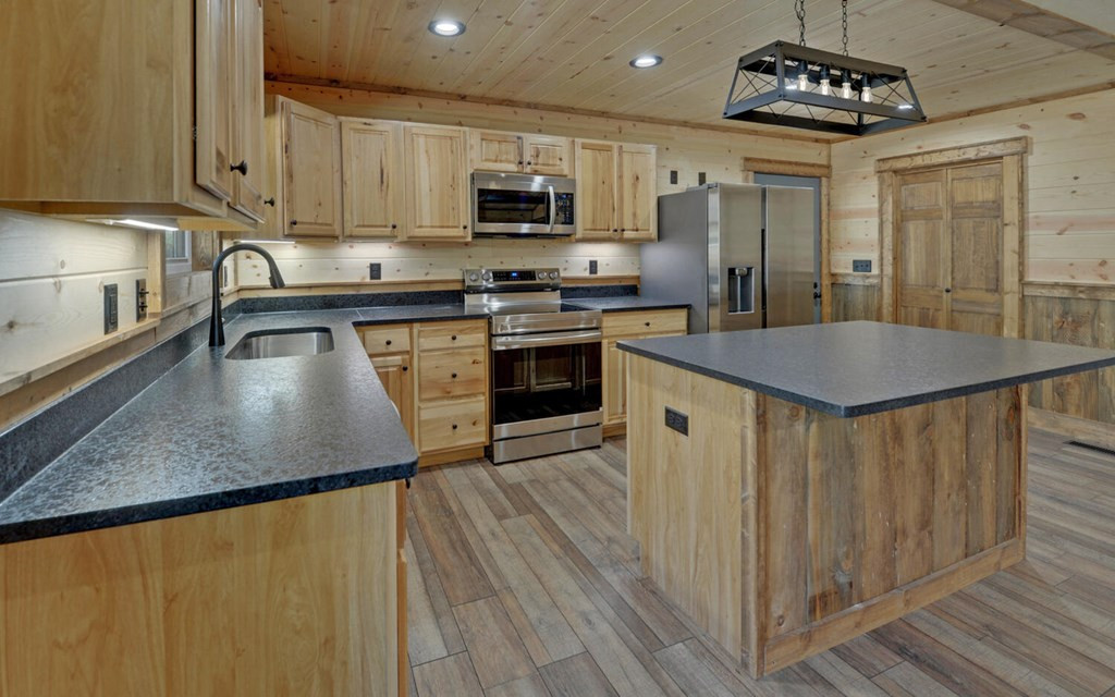 313 Burger Road Property Photo 2