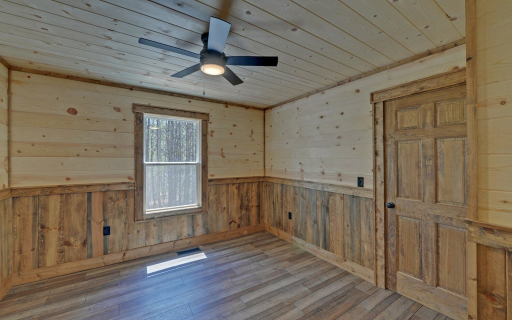 313 Burger Road Property Photo 12