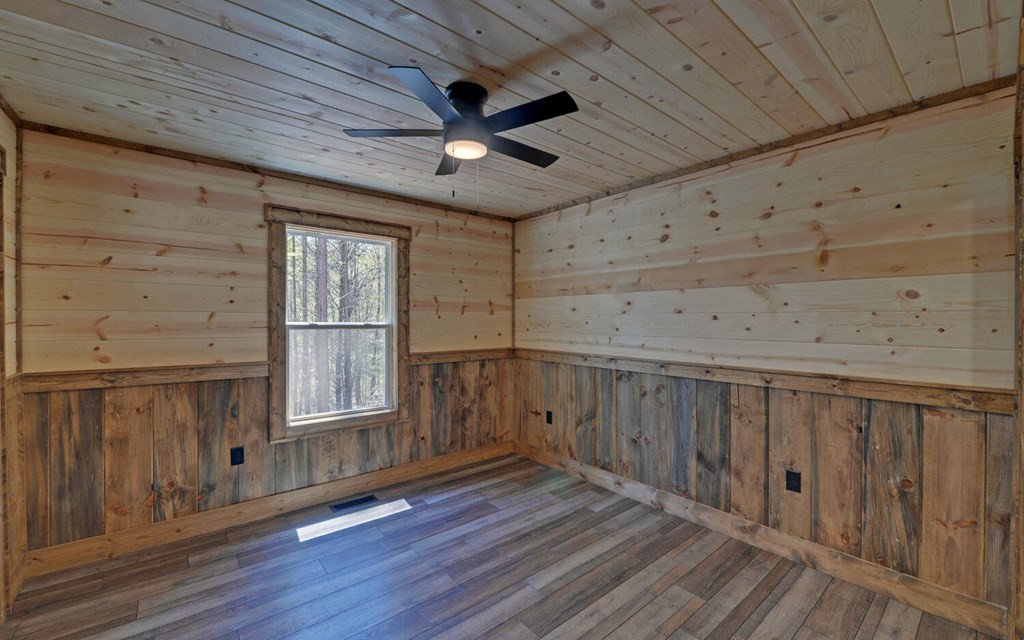 313 Burger Road Property Photo 15