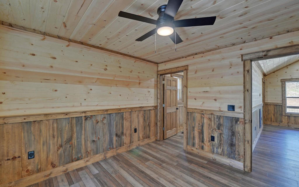 313 Burger Road Property Photo 16