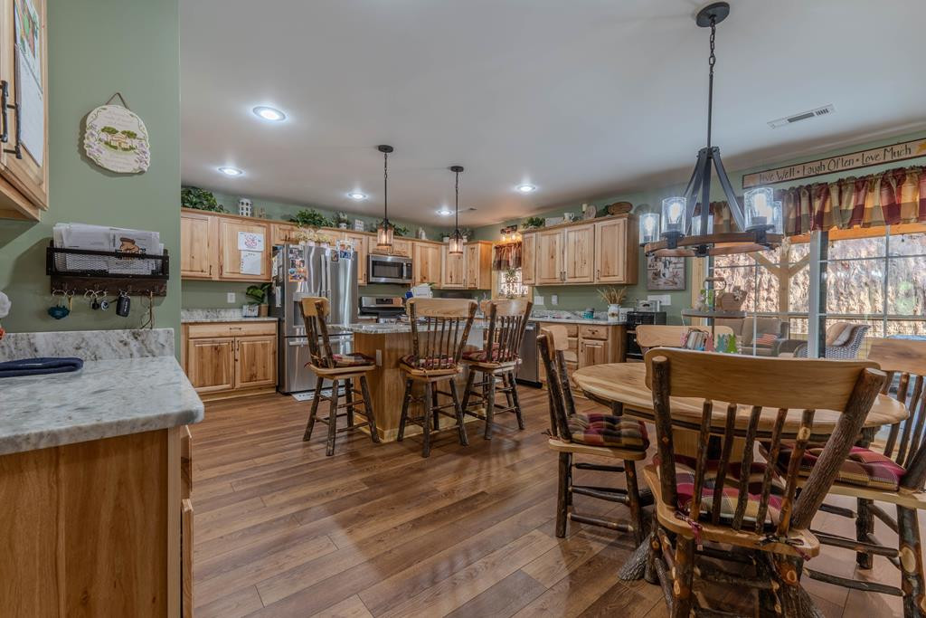 190 Galloway Drive Property Photo 25