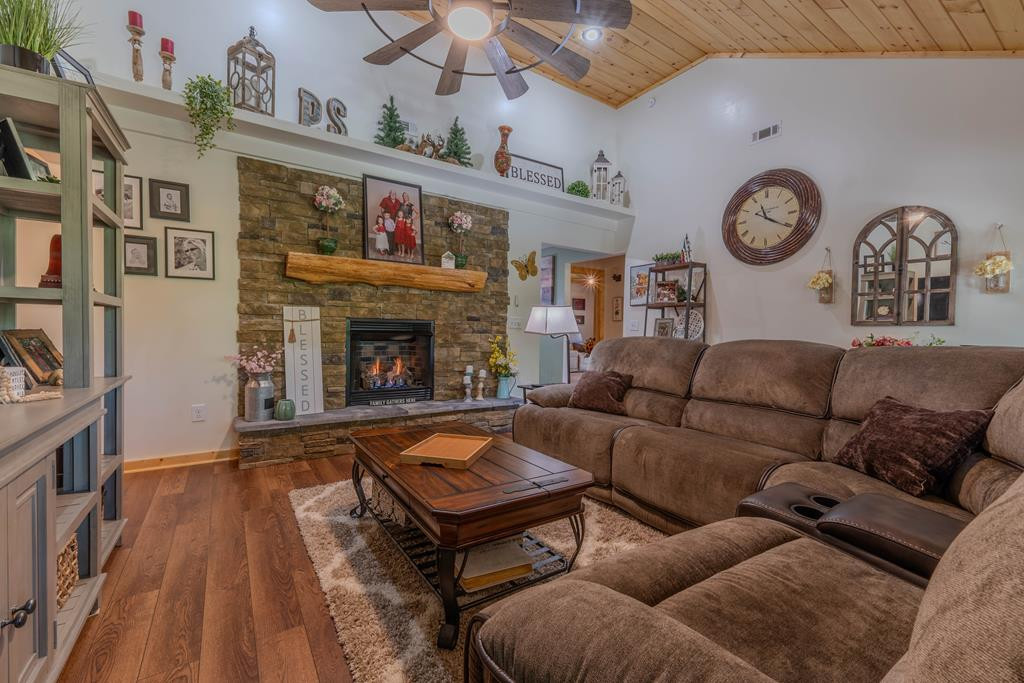 190 Galloway Drive Property Photo 32