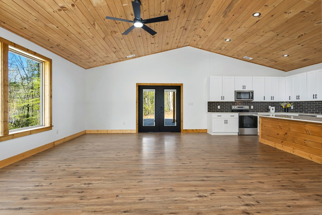 342 Hunter Ridge Property Photo 12