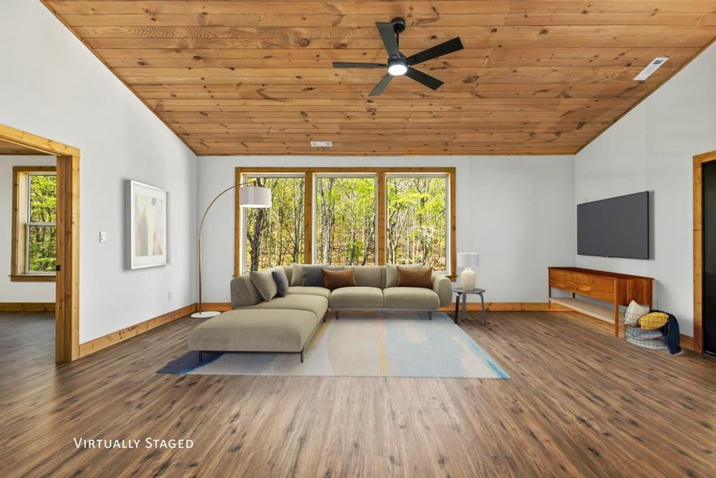 342 Hunter Ridge Property Photo 18