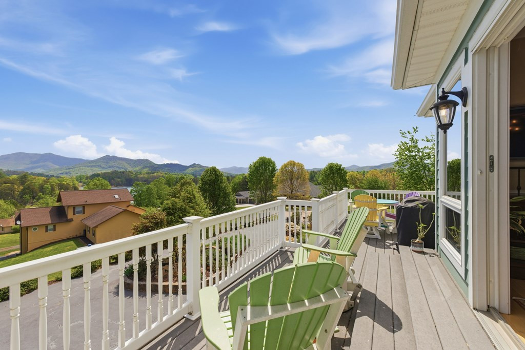 1526 Cedar View Lane Property Photo 32